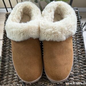 my Slippy Cozy Women's Leather Suede Lined Slippers Size 9